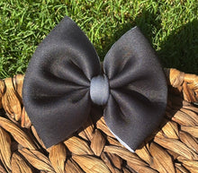 Load image into Gallery viewer, 4in Bows

